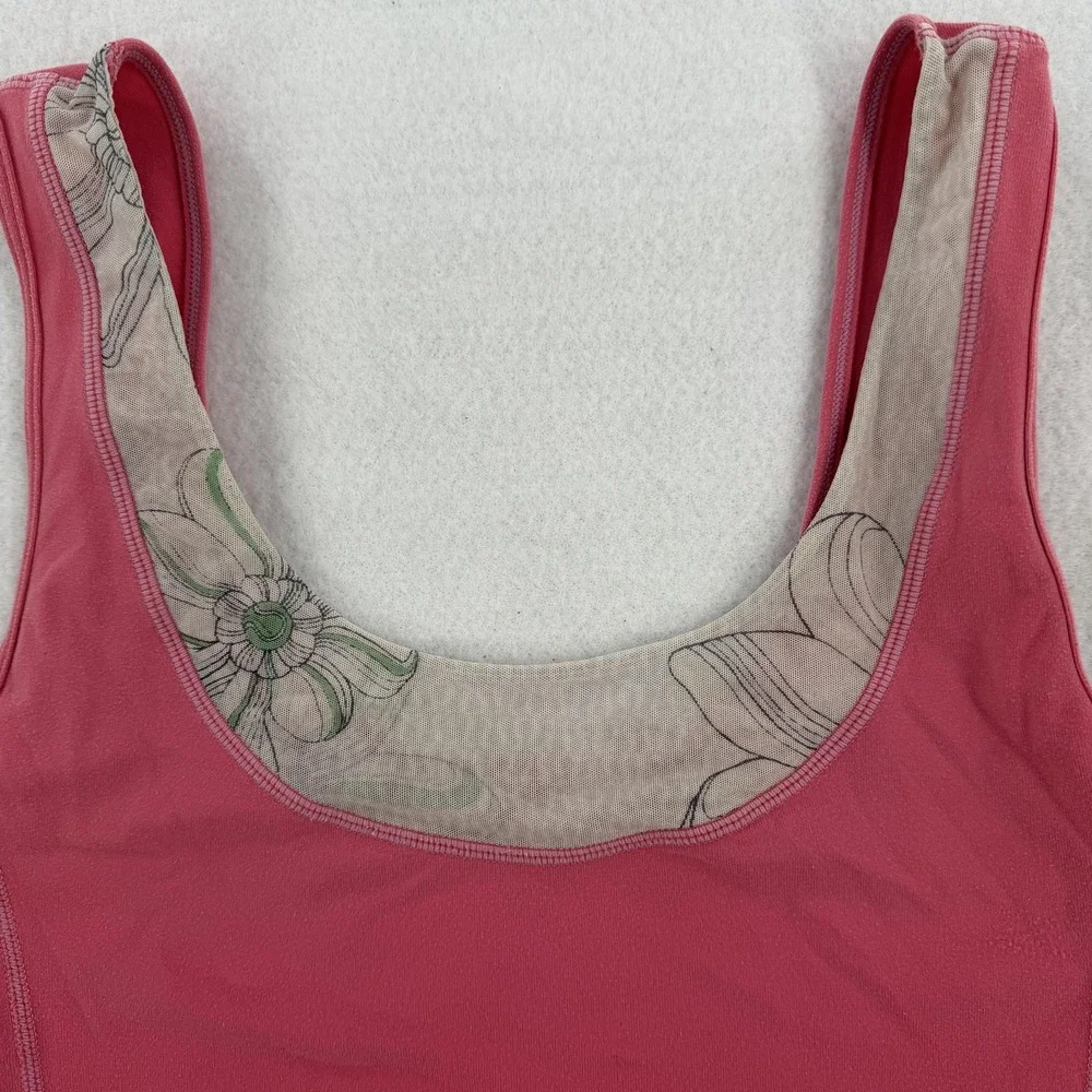 Lululemon Tank Top Womens 8 Pink Scoop Neck Built In‎ Bra Floral Lined Yoga Gym